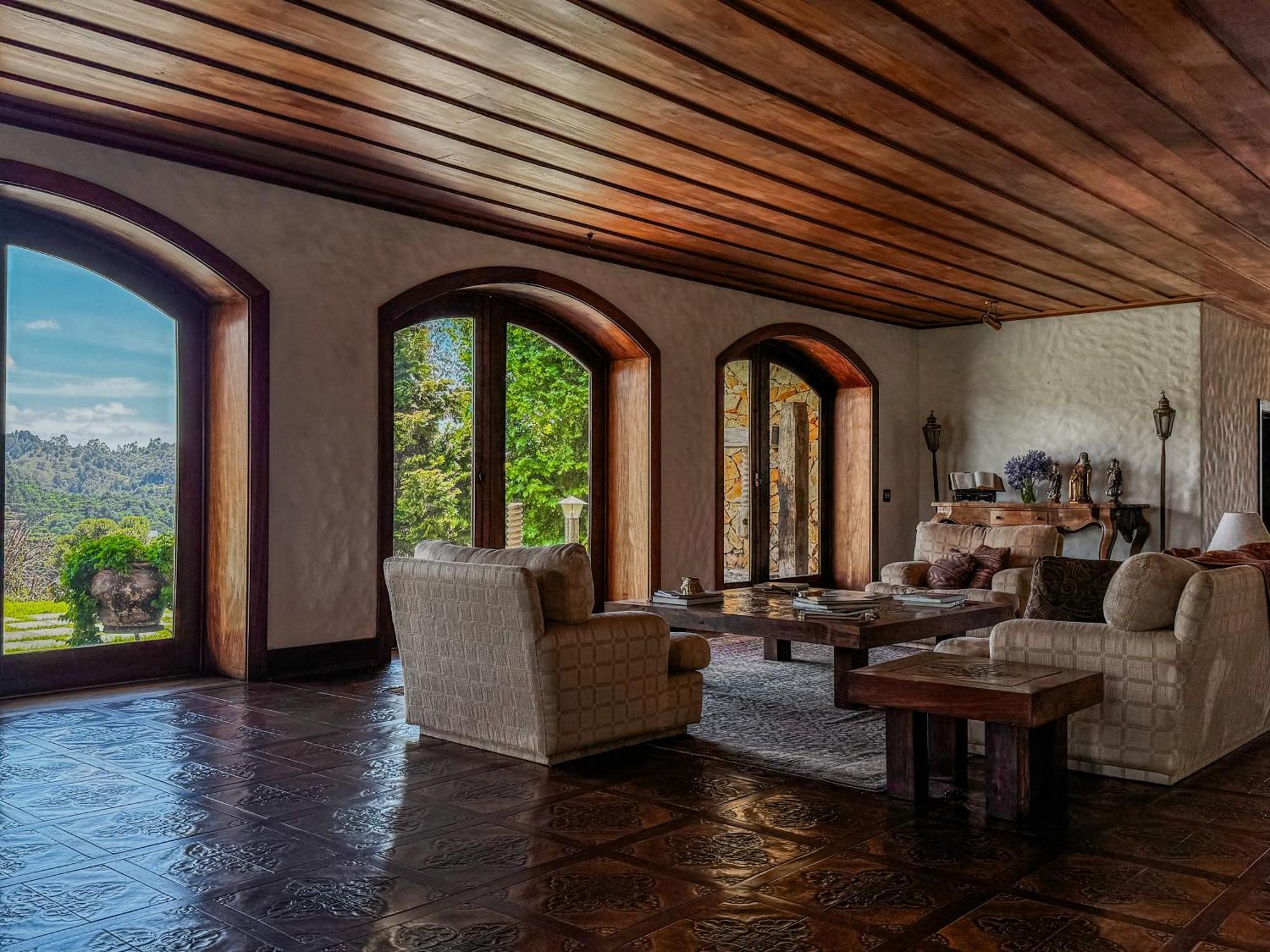 Mansao Nacional Inn Campos do Jordão Екстериор снимка