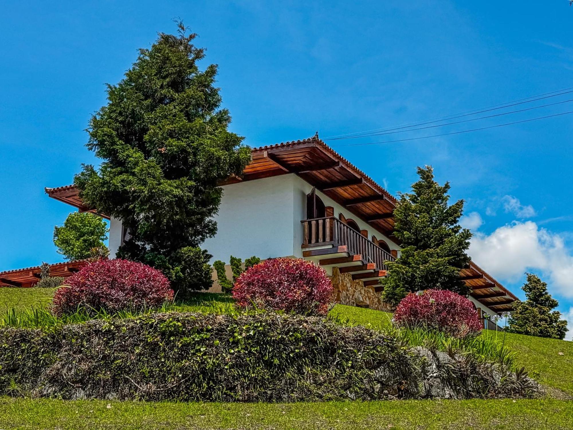 Mansao Nacional Inn Campos do Jordão Екстериор снимка