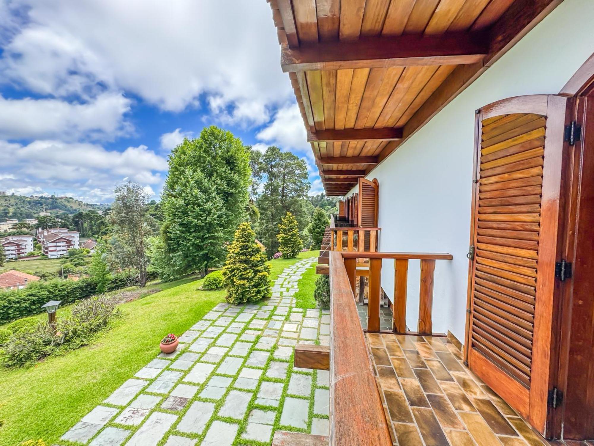 Mansao Nacional Inn Campos do Jordão Екстериор снимка